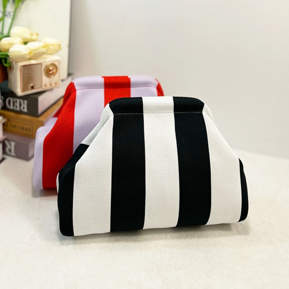Cosmetic Bags - Kosmetiktasche mit Federverschluss und offenem Oberteil,