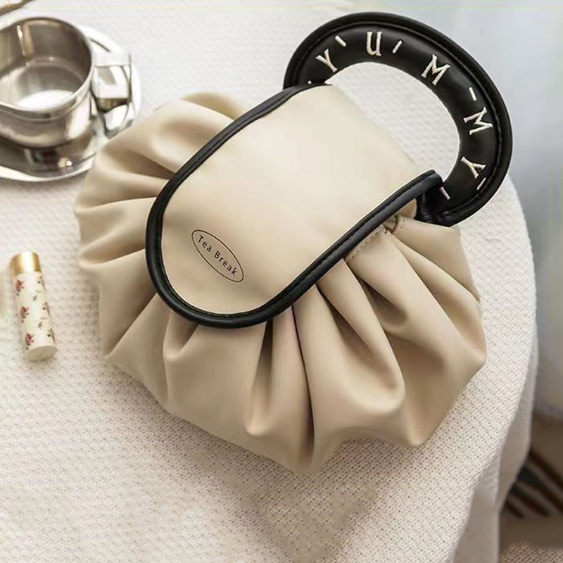 Kosmetiktasche mit großer Kapa – Cosmetic Bags Bewertung und Preis